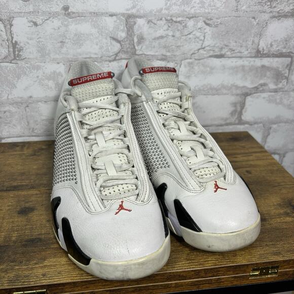 Supreme Nike Air Jordan 14 Retro Sneakers 2019 White Chrome Size 10 BV7630-106 main image 4